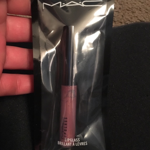 Lip Bundle 👄 - Picture 2 of 4